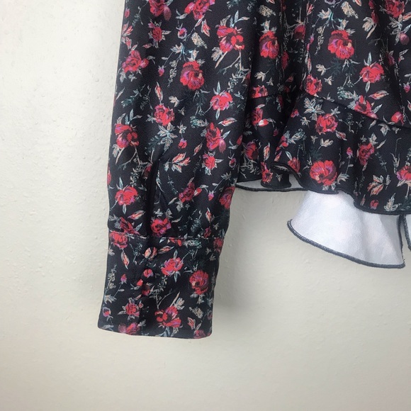 Lioness Sweethearts Long Sleeve Black Floral Top - Picture 7 of 8